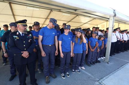 PREVZEM GASILSKEGA VOZILA PGD BEGUNJE 03 FOTO LJUBO VUKELIČ